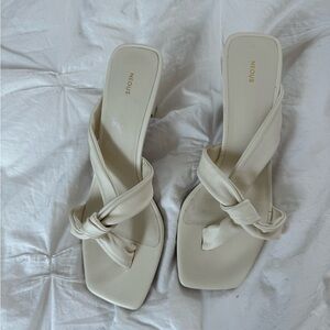 ✨SALE✨ Neous Sandals ✨SALE✨